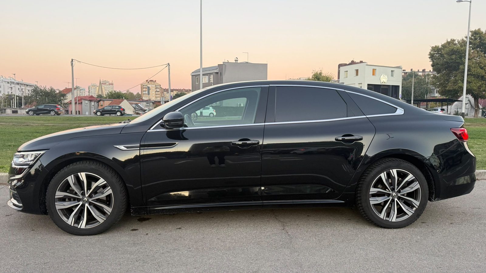 2021 Renault Talisman — fotografija 9