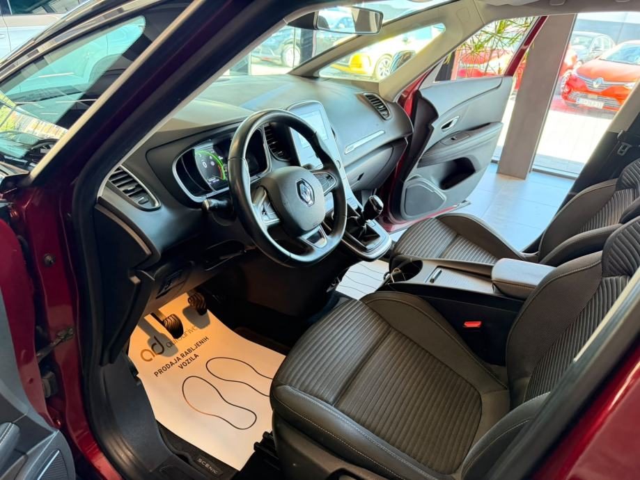2020 Renault Grand Scenic — fotografija 13