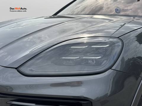 2024 Porsche Cayenne — sličica 22
