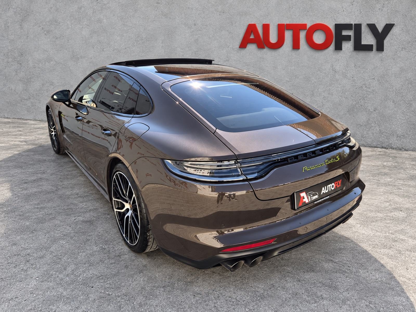 2022 Porsche Panamera — fotografija 6