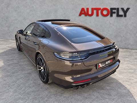 2022 Porsche Panamera — sličica 6