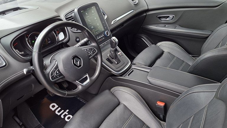 2017 Renault Grand — fotografija 8