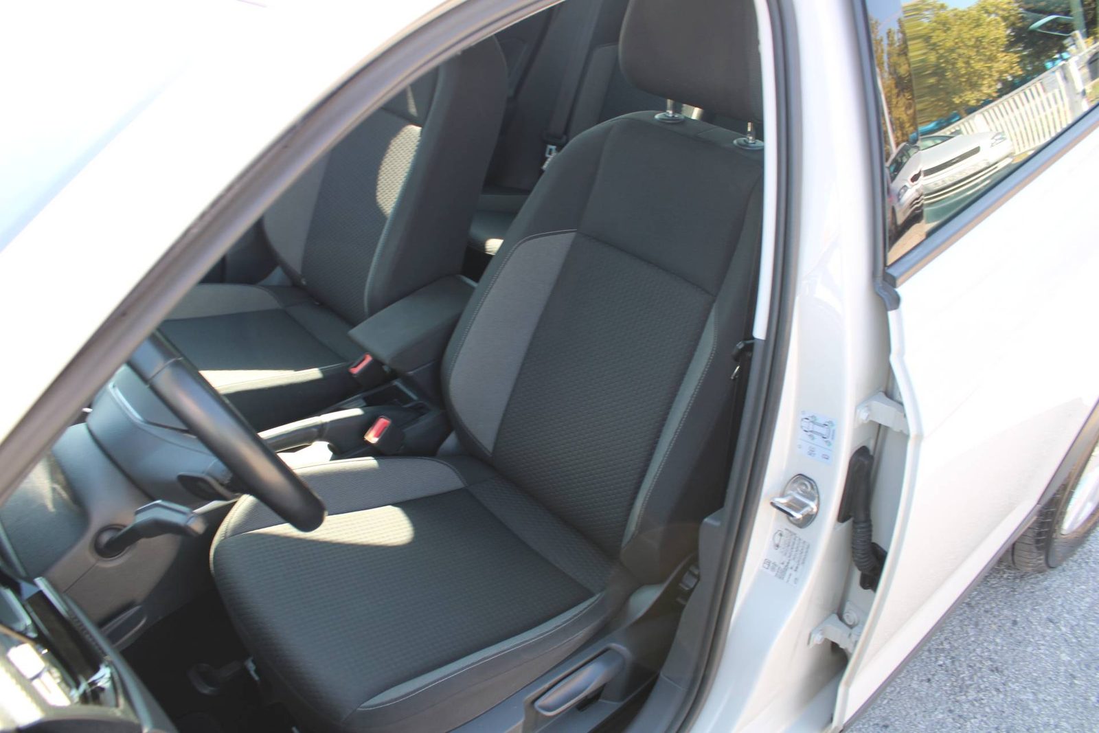 2023 Volkswagen Taigo — fotografija 9