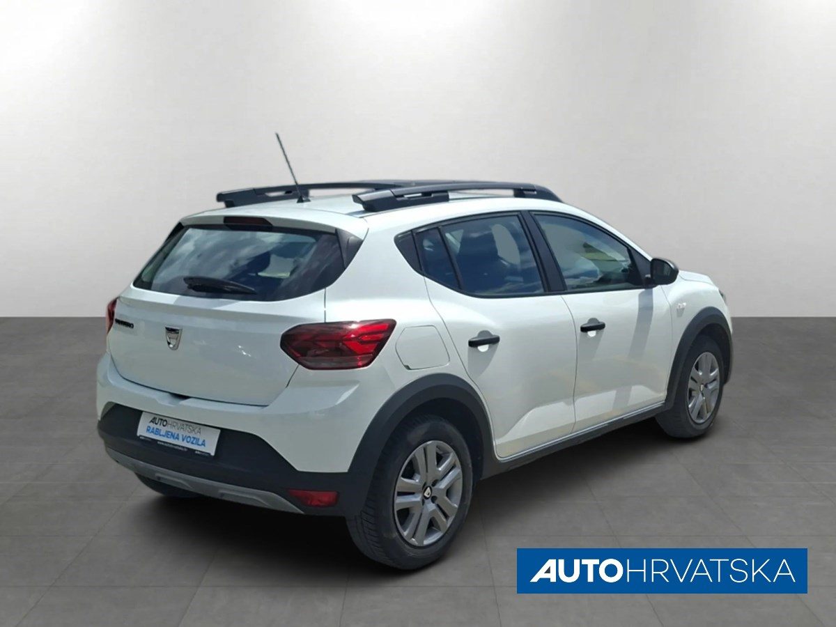 2022 Dacia Sandero — fotografija 5