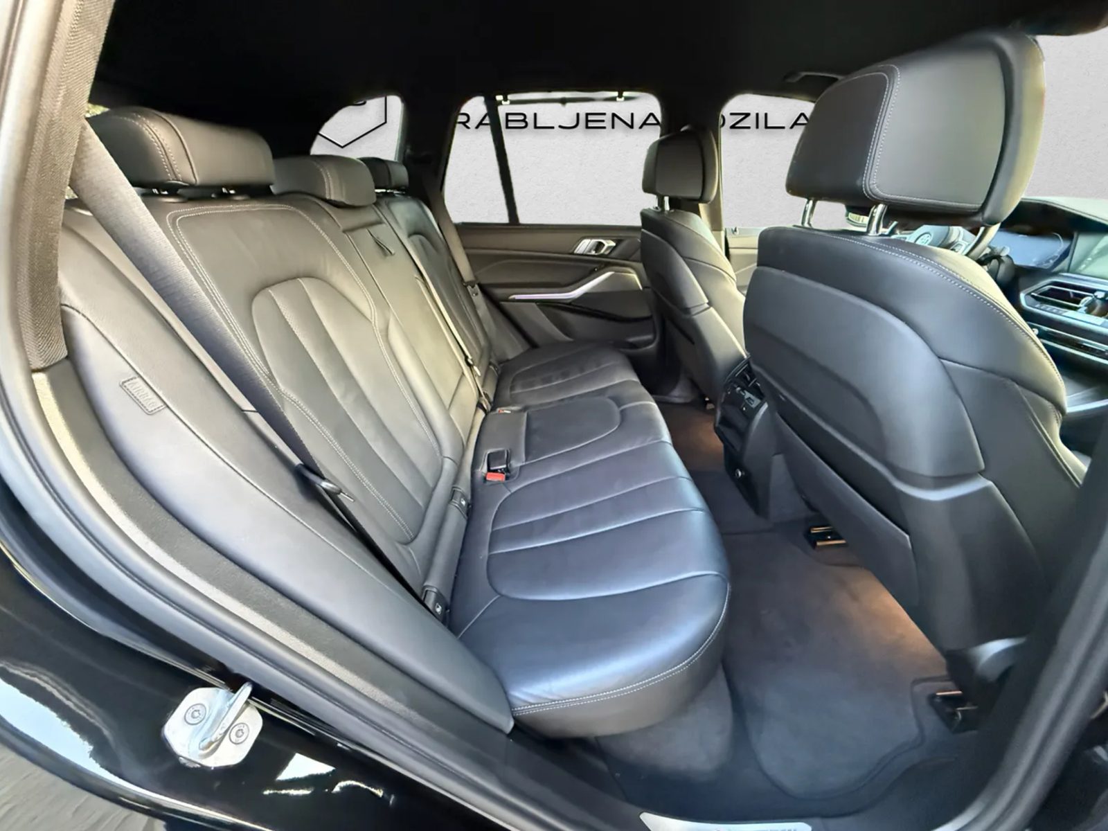 2021 BMW X5 M Sport — fotografija 23