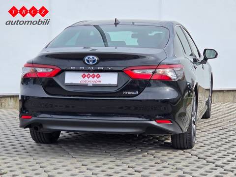 2021 Toyota Camry — sličica 3