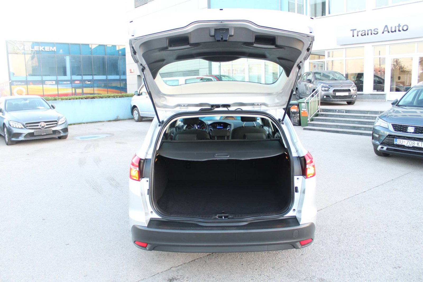 2016 Ford Focus karavan — fotografija 9