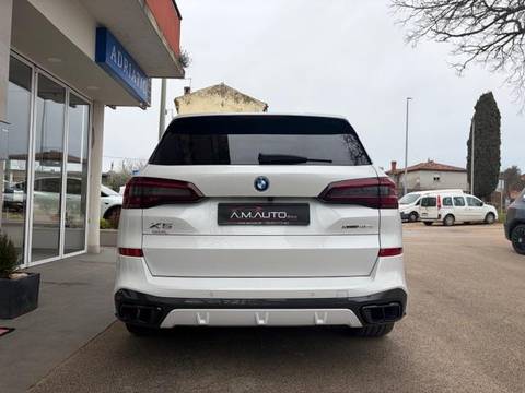 2022 BMW X5 — sličica 7