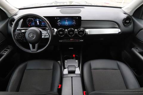 2022 Mercedes-Benz GLB — sličica 5