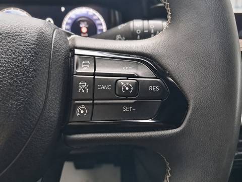2022 Jeep Compass — sličica 24