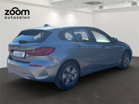 2023 BMW Serija 1 — sličica 4