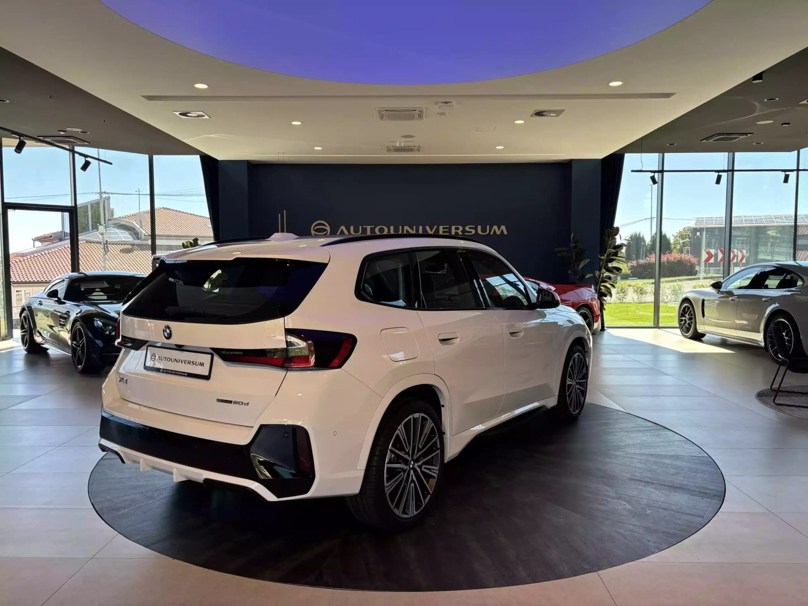 2025 BMW X1 — fotografija 8
