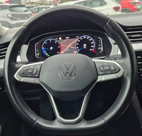 2021 Volkswagen Passat Variant — sličica 9