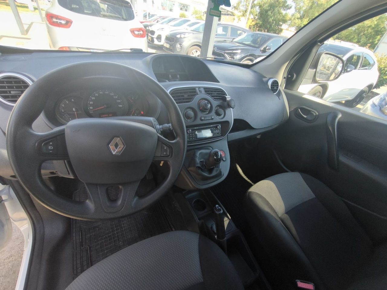 2018 Renault Kangoo — fotografija 10