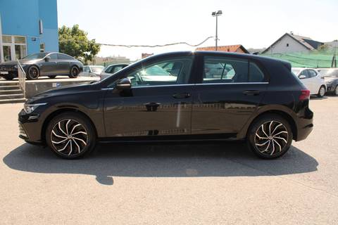 2021 Volkswagen Golf VIII — sličica 8