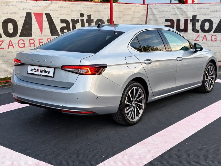 2024 Škoda Superb — fotografija 5