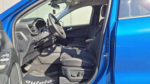 2025 Ford Kuga — sličica 6