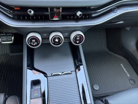 2026 Škoda Superb Sportline — sličica 19