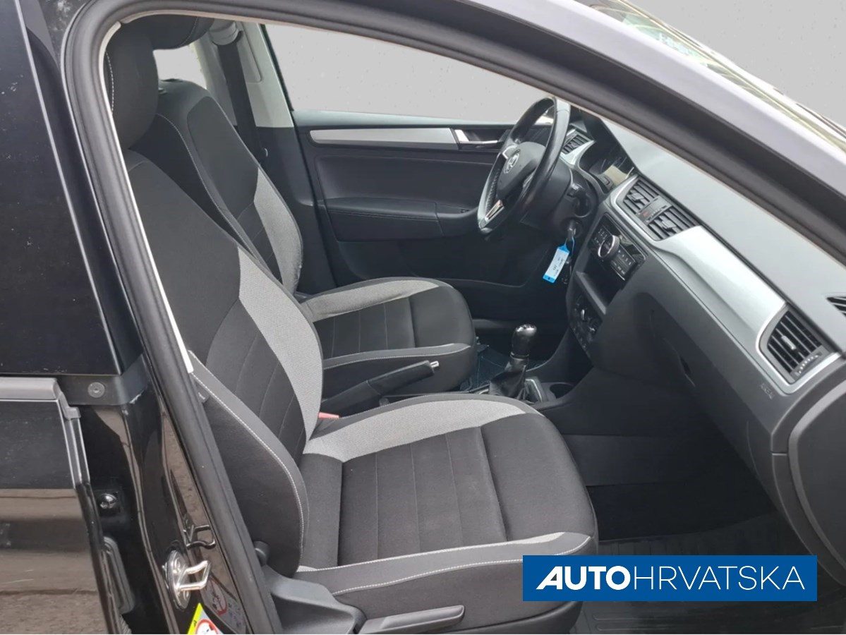 2018 Škoda Rapid — fotografija 14