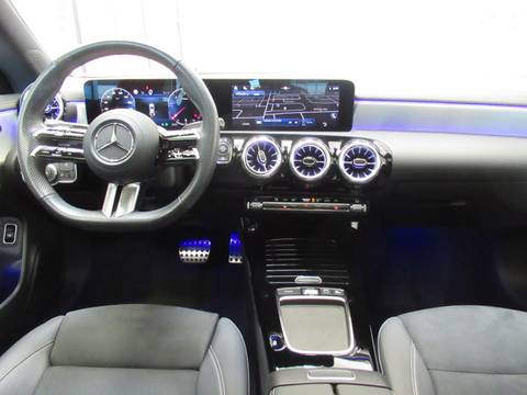 2025 Mercedes-Benz CLA — sličica 14