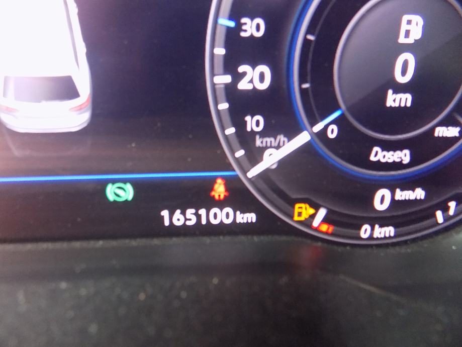 2019 Volkswagen Passat — fotografija 25