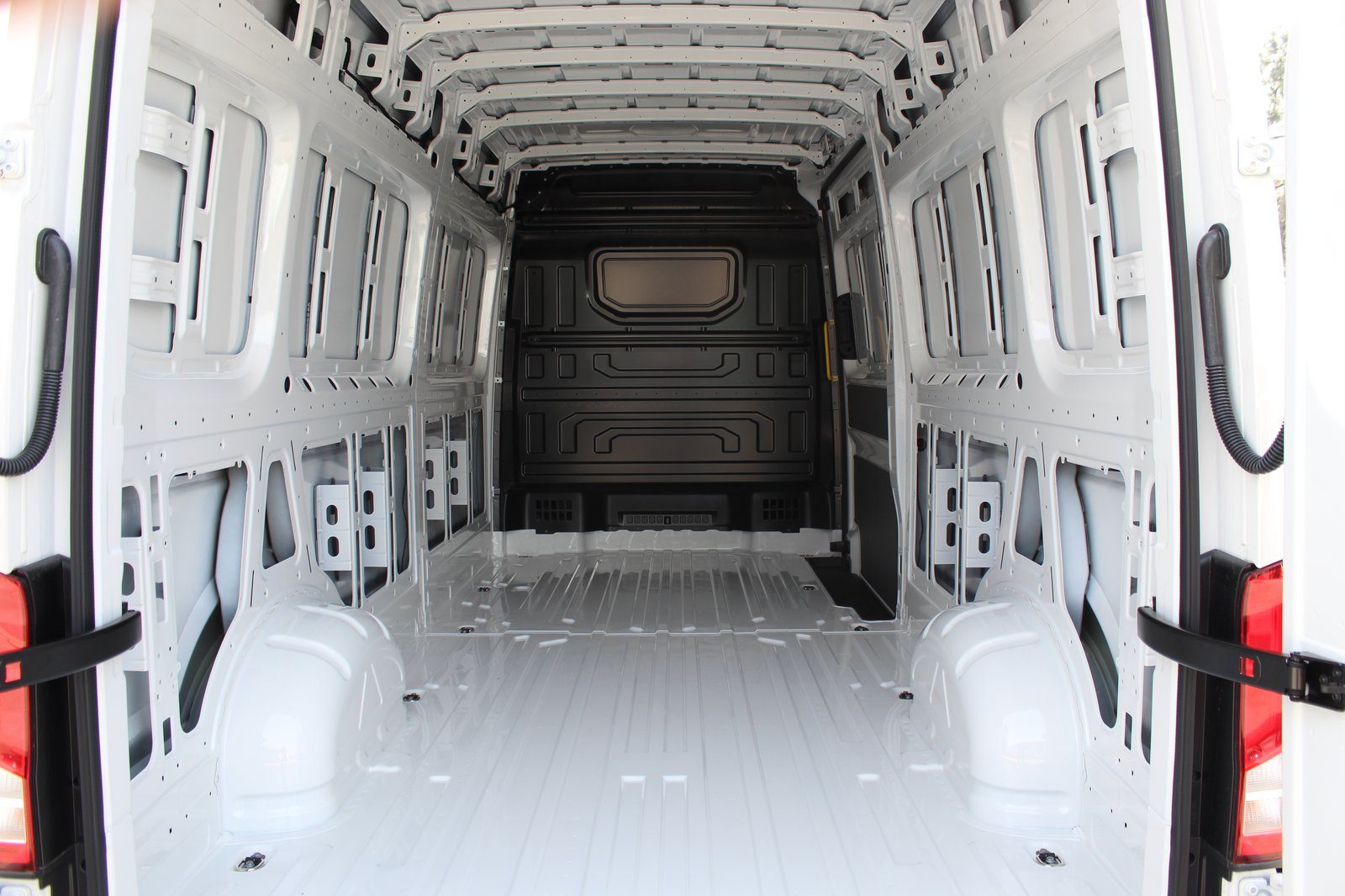 2026 Volkswagen Crafter — fotografija 13