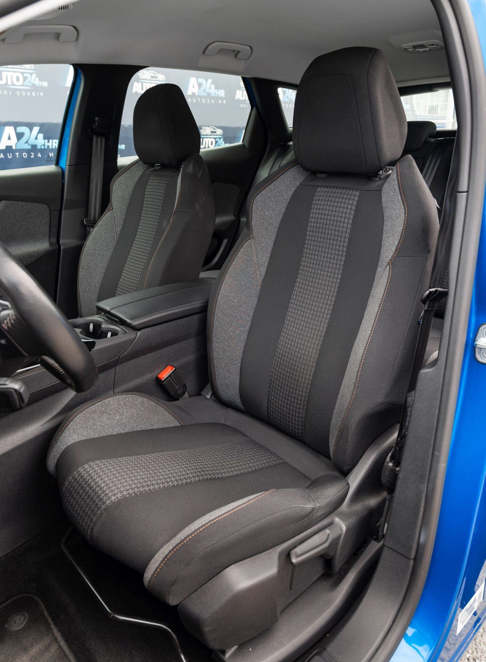 2021 Peugeot 3008 — fotografija 5