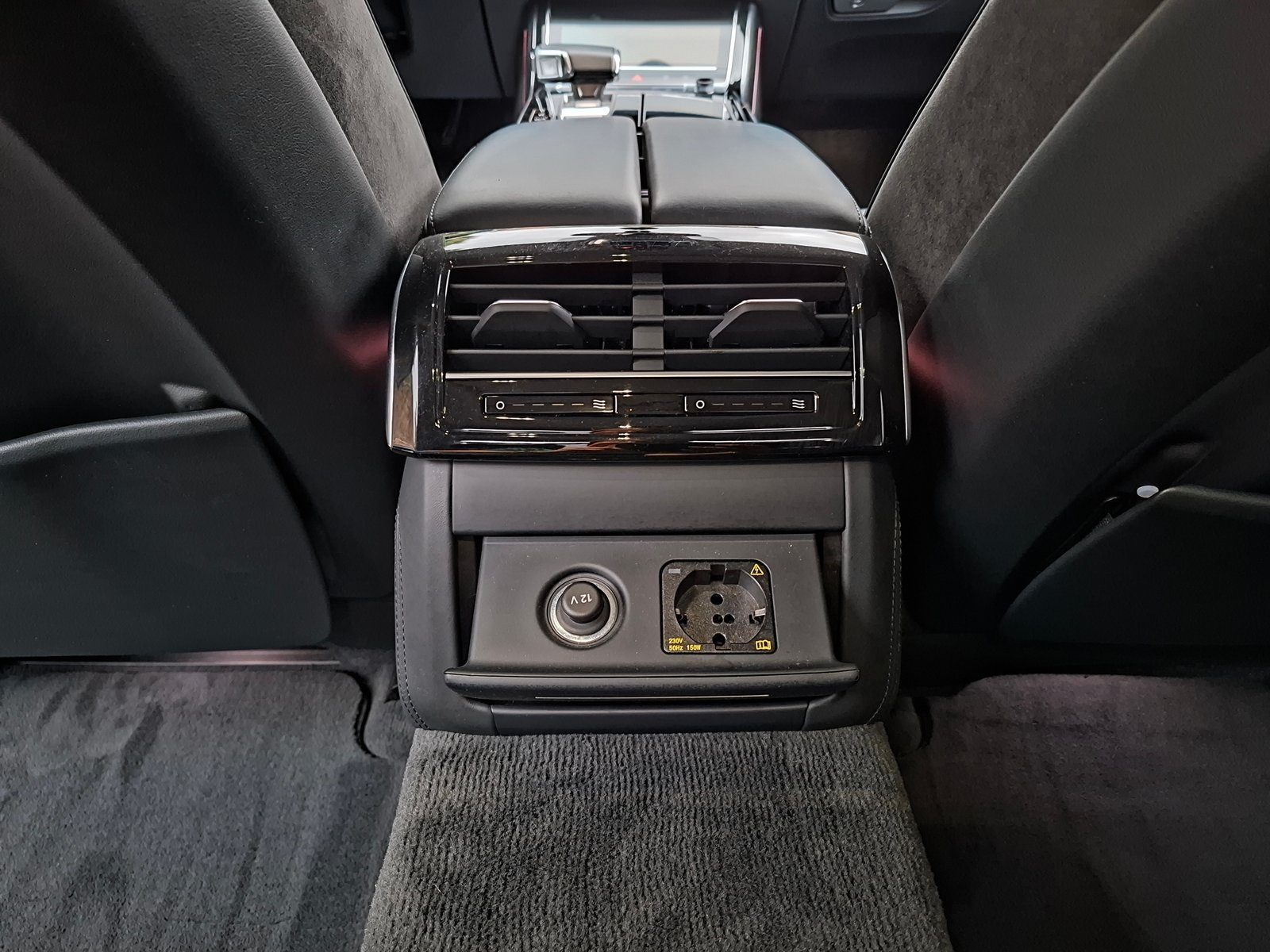 2020 Audi A8 — fotografija 20