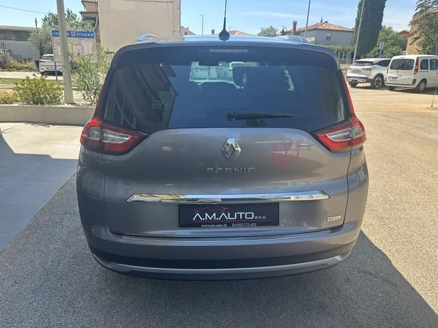2017 Renault Grand — fotografija 8