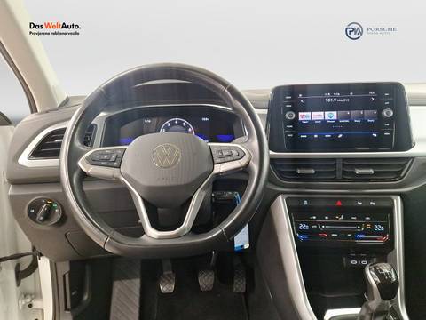 2023 Volkswagen T-Roc — sličica 10