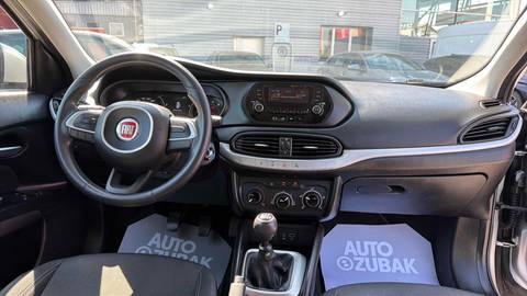2017 Fiat Tipo — sličica 12