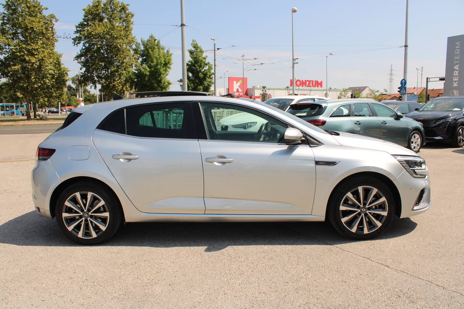 2022 Renault Megane — fotografija 4