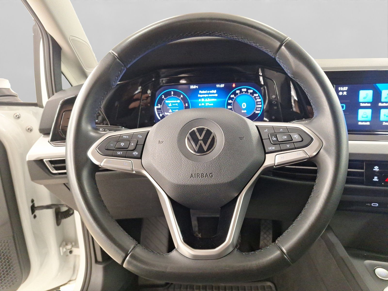 2022 Volkswagen Golf — fotografija 11