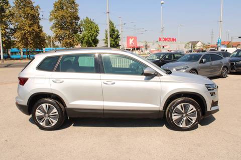2023 Škoda Karoq — sličica 4