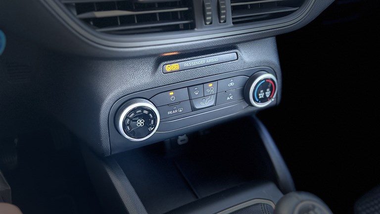 2023 Ford Focus — fotografija 11