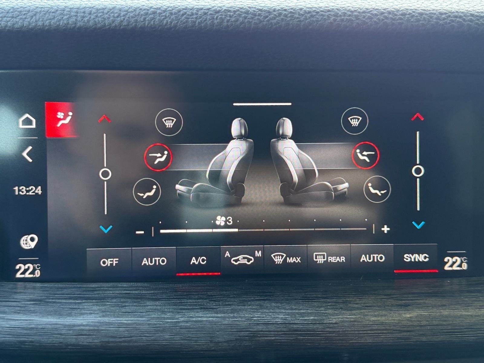 2020 Alfa Romeo Stelvio — fotografija 21