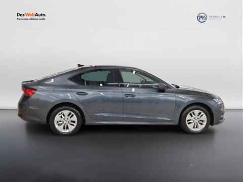 2020 Škoda Octavia — sličica 3