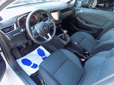 2020 Renault Captur — sličica 9