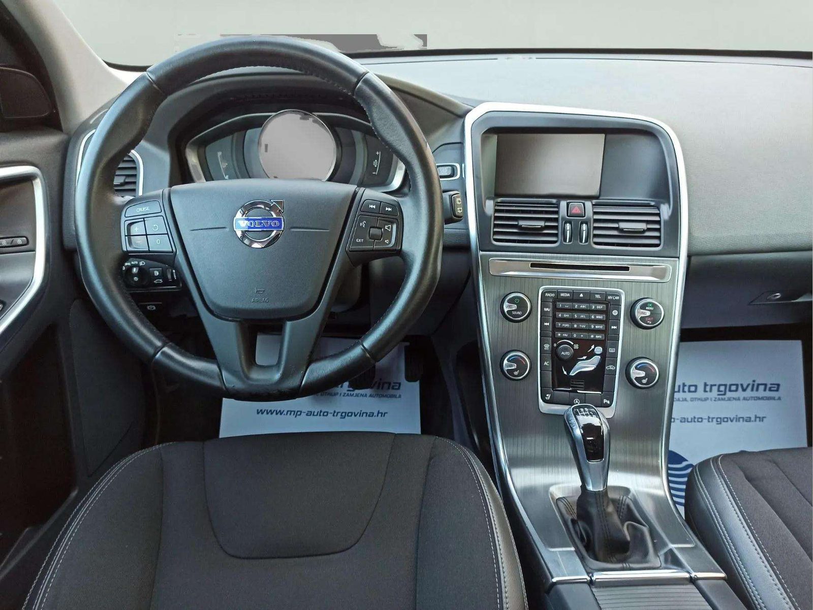 2016 Volvo XC60 — fotografija 18