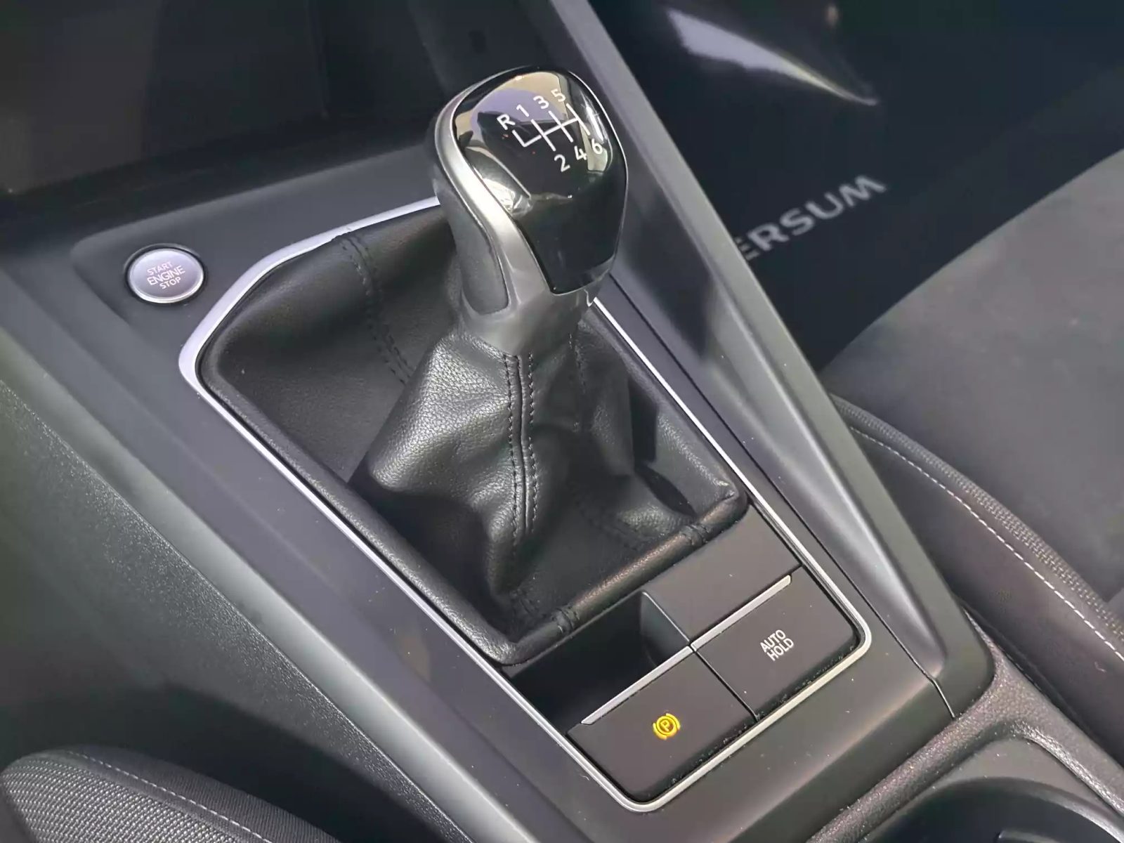 2020 Volkswagen Golf — fotografija 25