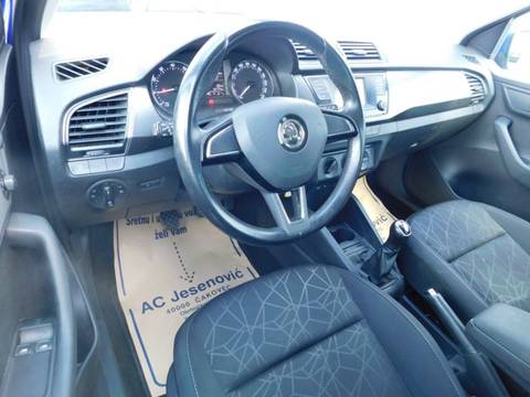 2018 Škoda Fabia — sličica 7