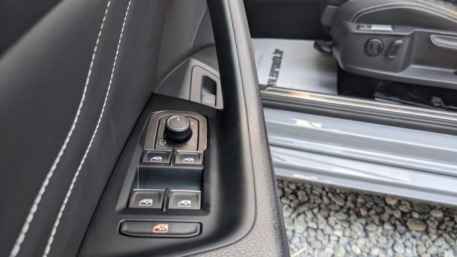 2023 Volkswagen Passat — fotografija 28