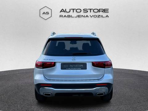 2020 Mercedes-Benz GLB Progressive — sličica 7