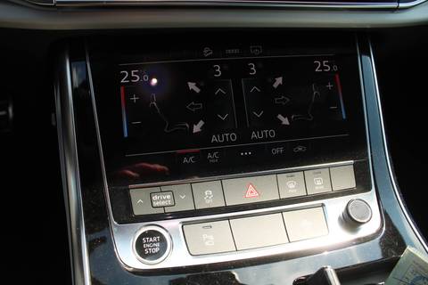 2024 Audi Q8 — sličica 23