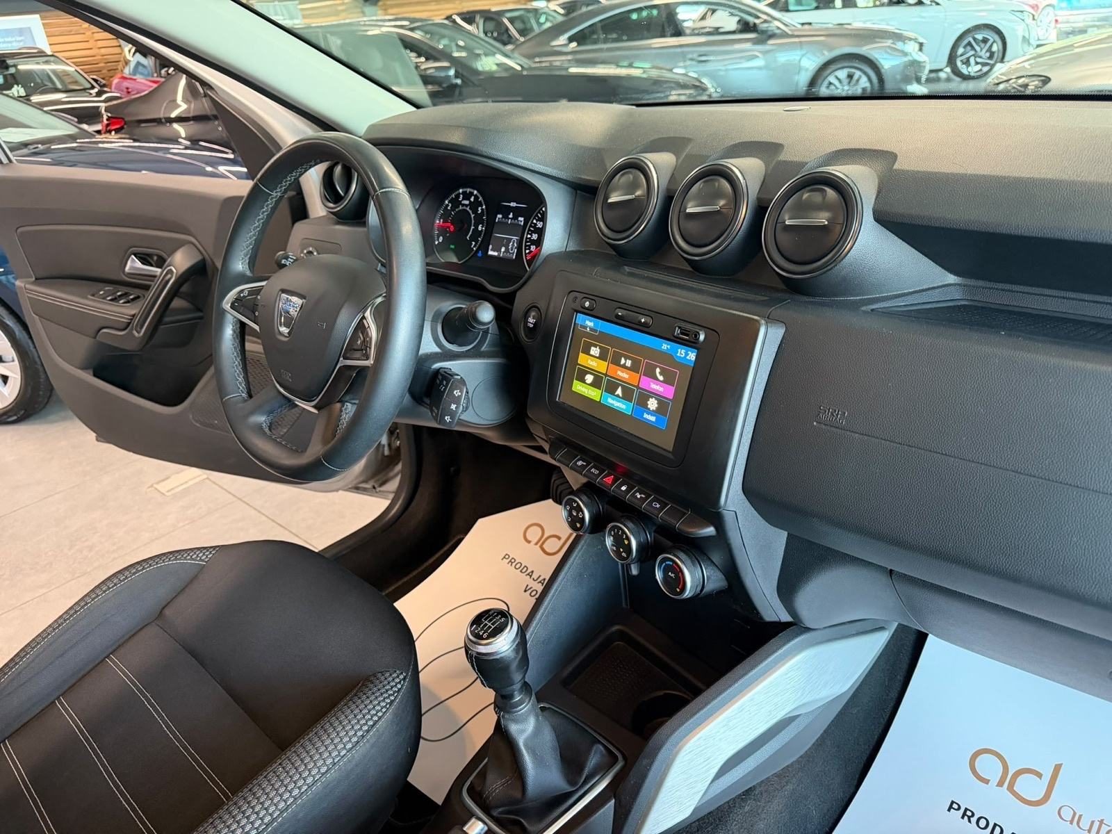 2020 Dacia Duster — fotografija 23