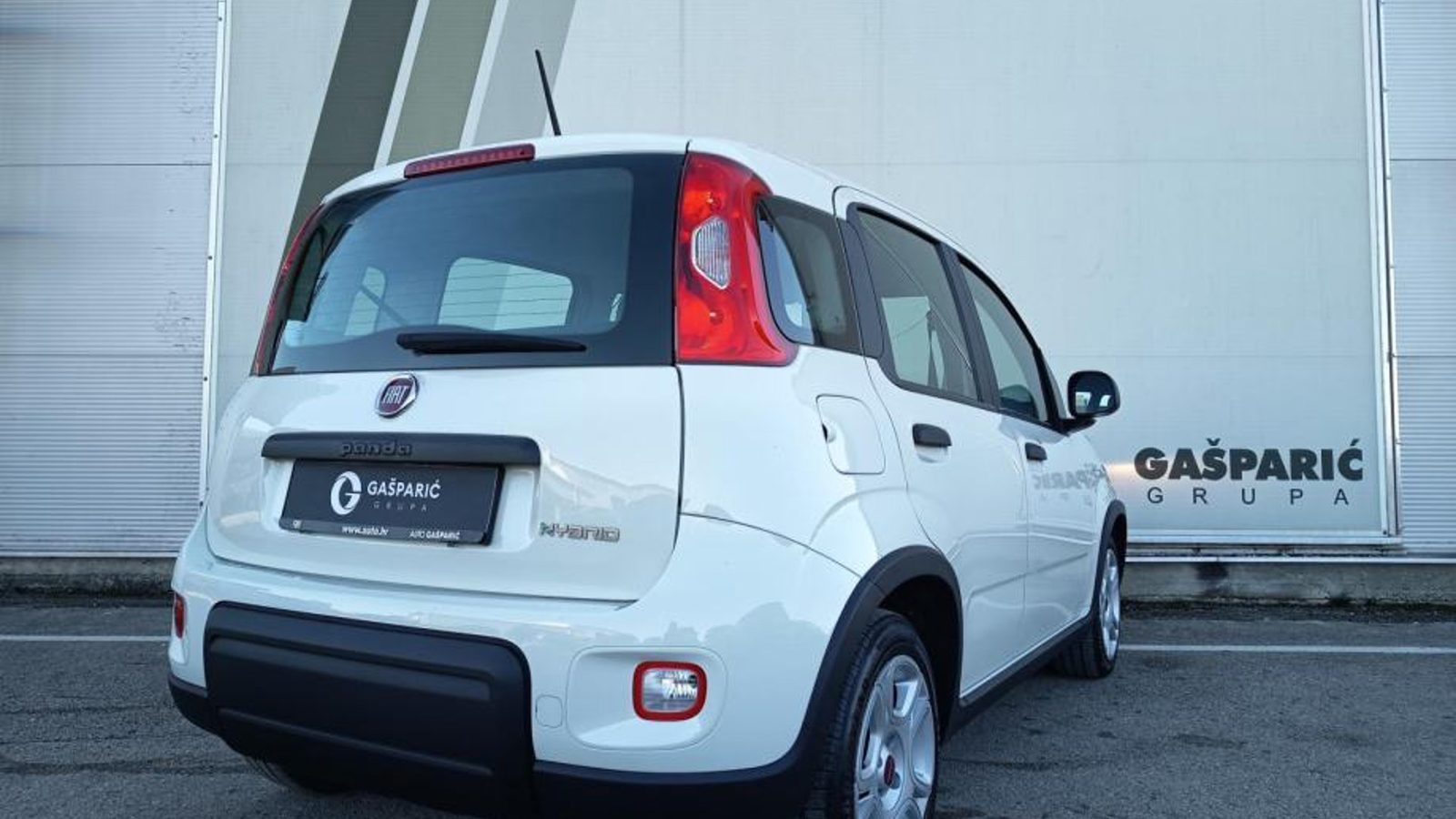 2023 Fiat 124 — fotografija 6