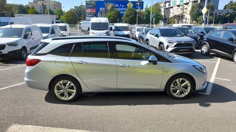 2020 Opel Astra Sports Tourer — sličica 4