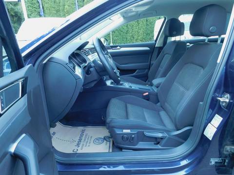 2016 Volkswagen Passat — sličica 8