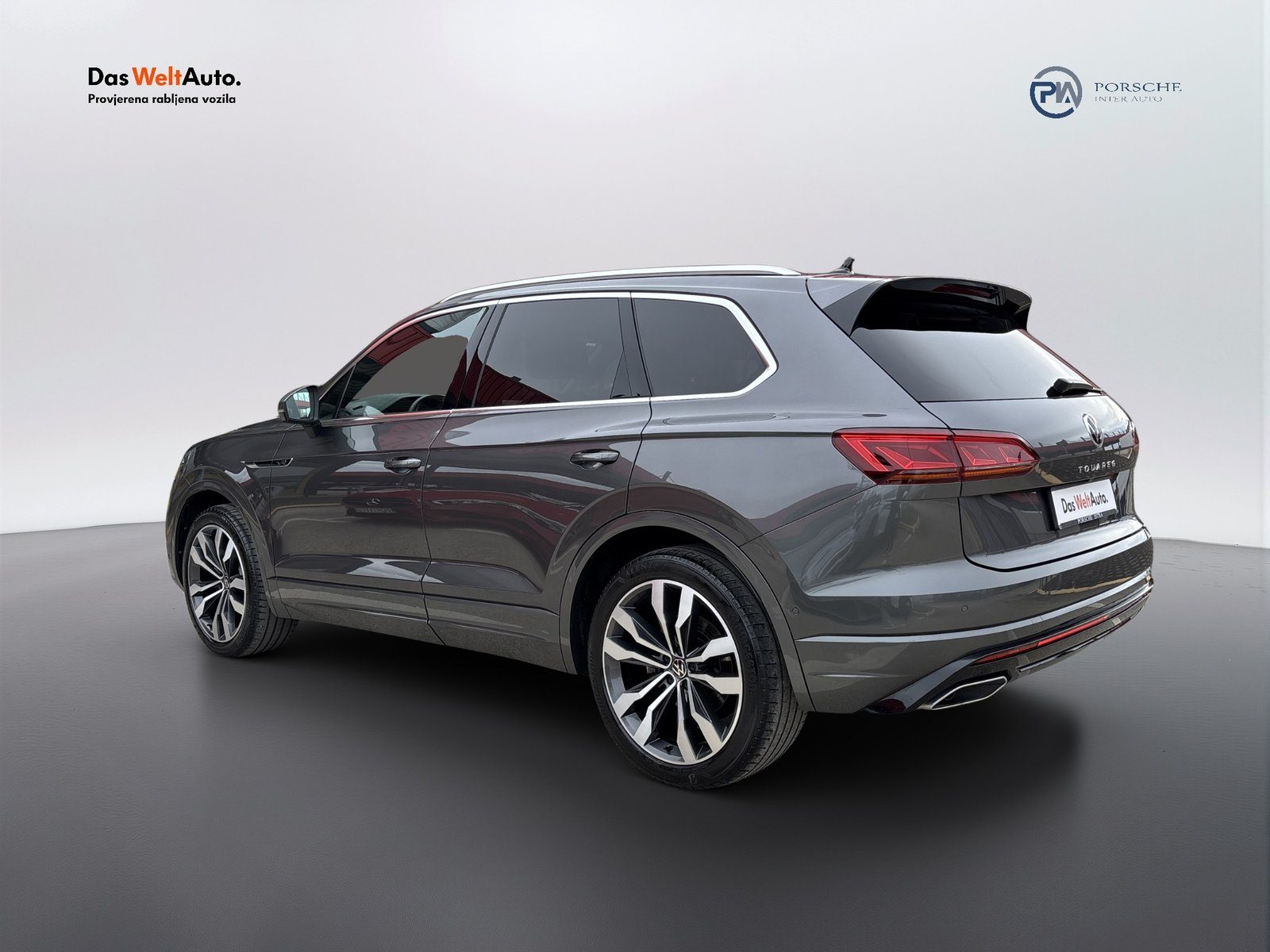 2023 Volkswagen Touareg R-Line — fotografija 6