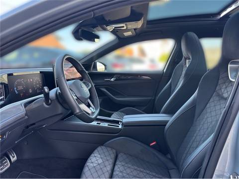 2024 Volkswagen Passat — sličica 7